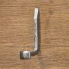 Riidenagi LIIPRI NAEL, H100mm, malm, metall lakitud