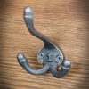 Riidenagi NUMBER 1, H90mm, malm, värvus metall