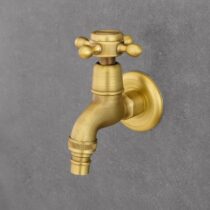 seinakraan YORK antiikmessing detailvaade