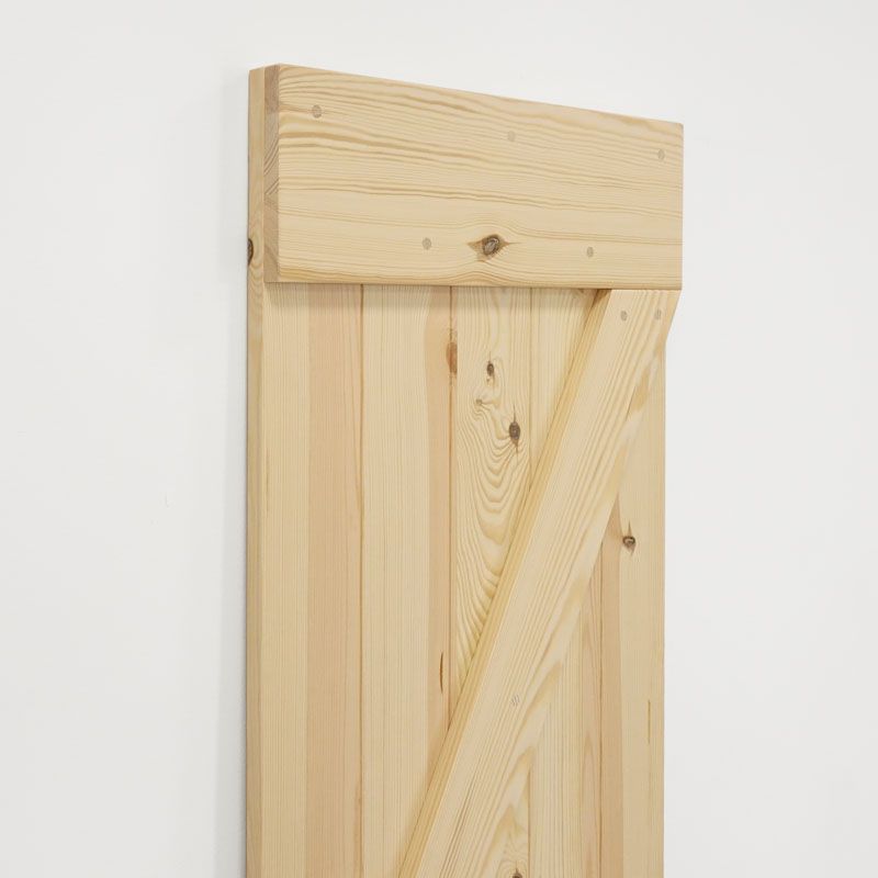 töötlemata mänd voldikuks interjooriuks