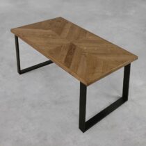 tammepuidust lauaplaat prantsuse kalasaba mustriga